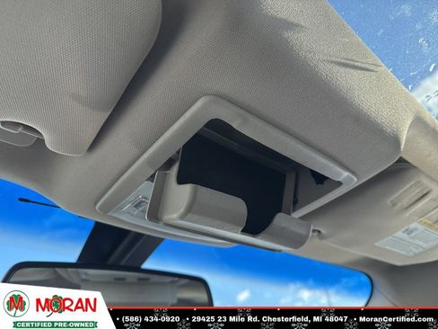 Used 2010 Ford Taurus SEL image 23