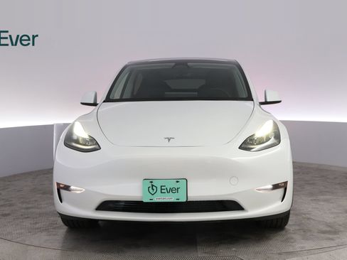 Used 2023 Tesla Model Y Long Range AWD/4WD image 12