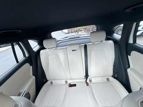 Used 2025 Mercedes-Benz GLA 250 image 26