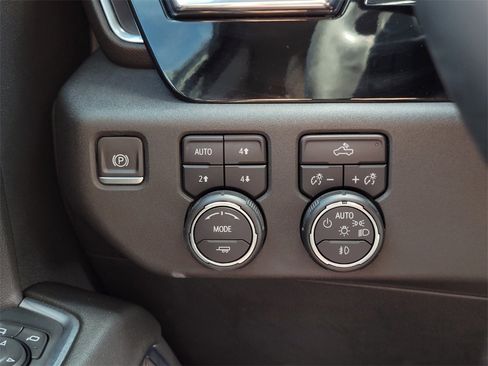 Certified 2023 Chevrolet Silverado 1500 RST w/ Z71 Off-Road Package image 32