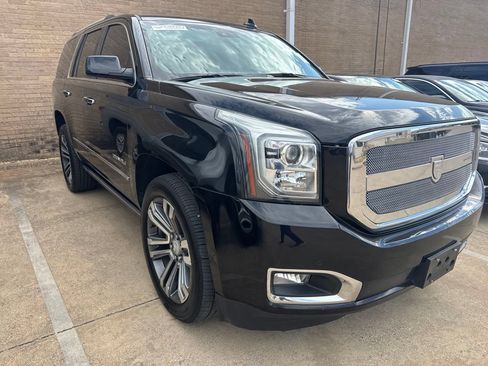 Used 2019 GMC Yukon Denali w/ Denali Ultimate Package RWD image 3