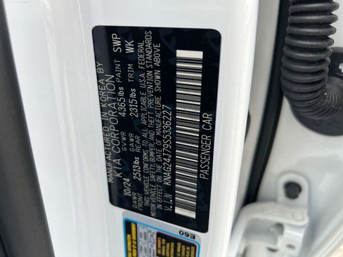 Used 2025 Kia K5 LXS image 25