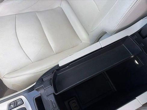 Used 2020 GMC Terrain Denali w/ Denali Premium Package FWD image 29