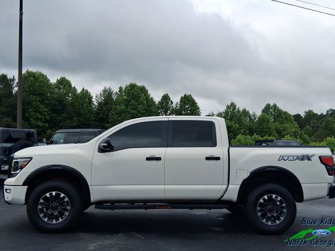 Used 2024 Nissan Titan PRO-4X w/ Pro-4x Convenience Package AWD/4WD image 2