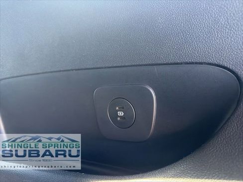 Used 2025 Ford Explorer ST-Line w/ ST-Line Street Pack AWD/4WD image 23