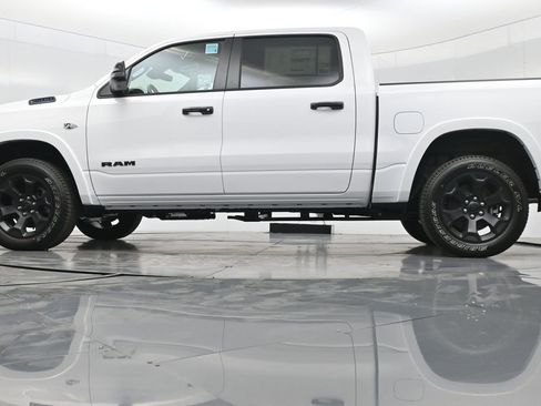 New 2026 RAM 1500 4x4 Crew Cab image 48