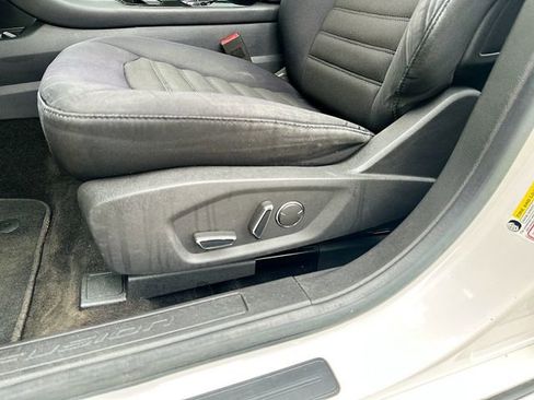 Used 2014 Ford Fusion SE image 19