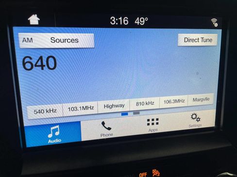 Used 2019 Ford F150 XLT w/ Max Trailer Tow Package image 35