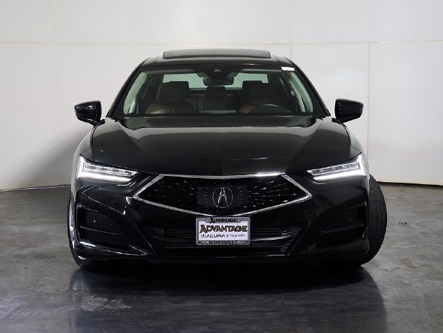 Used 2023 Acura TLX w/ Technology Package FWD image 9