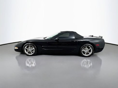 Used 1998 Chevrolet Corvette Convertible w/ Memory Pkg image 3