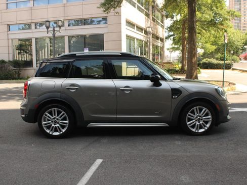 Used 2018 MINI Cooper Countryman ALL4 AWD/4WD image 6
