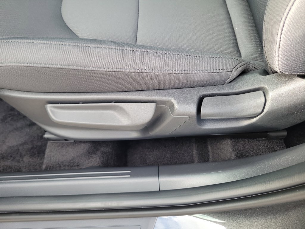 New 2026 Kia Niro LX FWD image 23