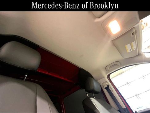 Used 2022 Mercedes-Benz Metris image 13