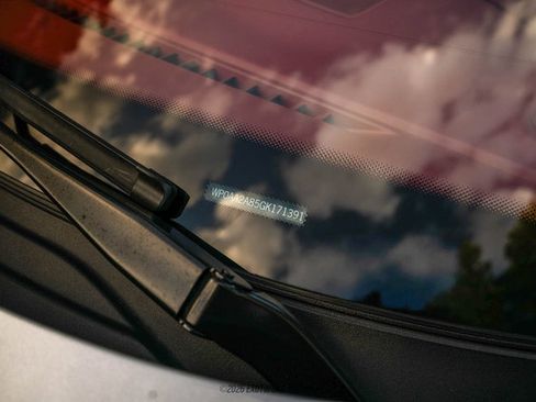 Used 2016 Porsche Cayman RWD image 31
