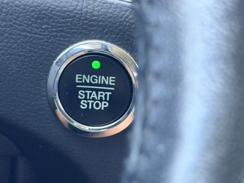 Used 2023 Ford Edge SEL AWD/4WD image 30