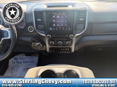 Used 2019 RAM 1500 Big Horn AWD/4WD image 17