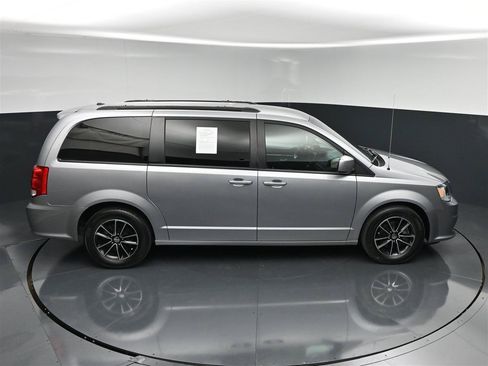 Used 2019 Dodge Grand Caravan GT FWD image 22