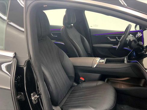 Certified 2023 Mercedes-Benz EQS 580 4MATIC Sedan image 11