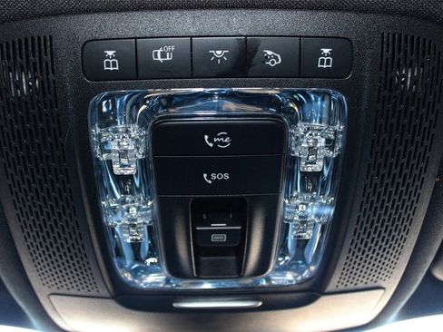 Used 2020 Mercedes-Benz GLB 250 image 19