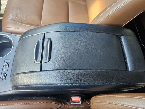 Used 2019 Toyota Highlander Limited Platinum AWD/4WD image 22