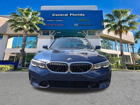 Used 2019 BMW 330i Sedan w/ Convenience Package image 3