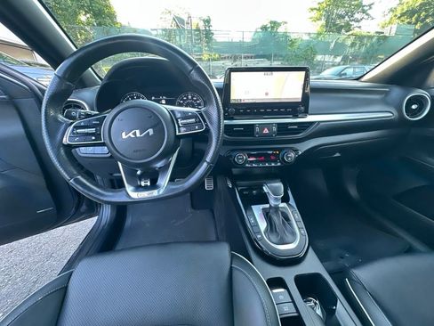 Used 2024 Kia Forte GT-Line w/ GT-Line Premium Package FWD image 27
