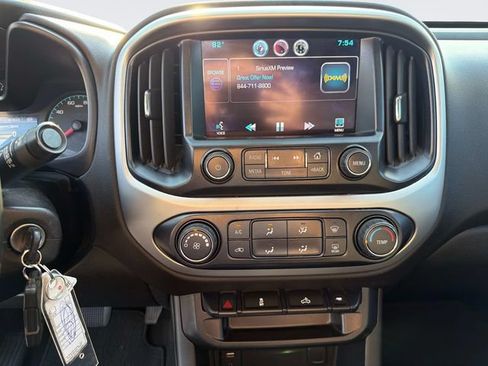 Used 2015 Chevrolet Colorado LT w/ LT Convenience Package RWD image 28