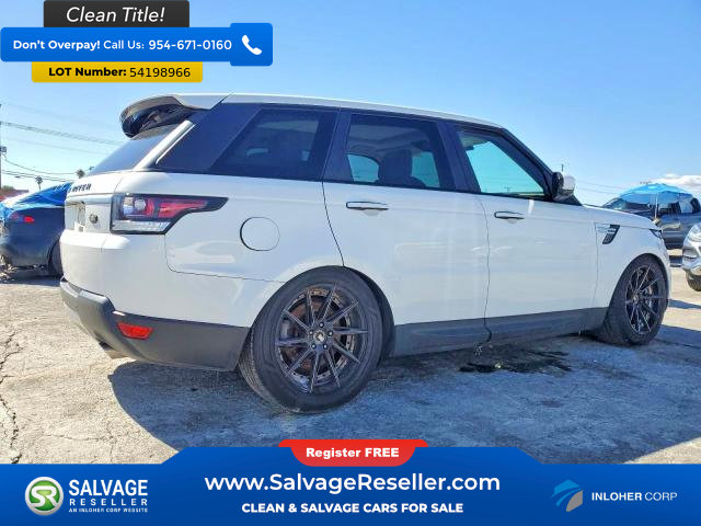 Used 2015 Land Rover Range Rover Sport HSE AWD/4WD image 4