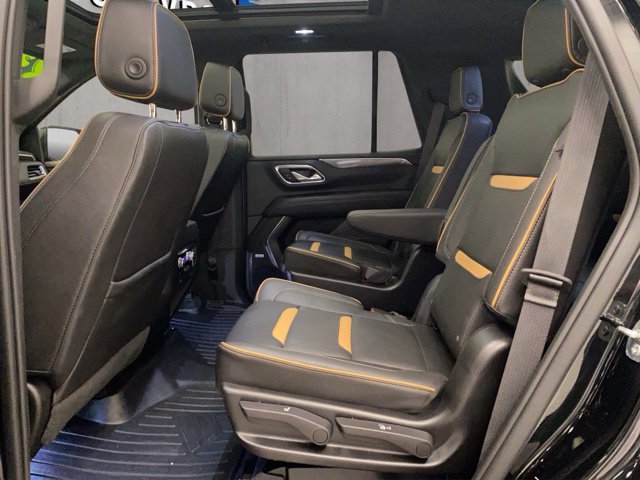 Used 2023 GMC Yukon AT4 AWD/4WD image 9