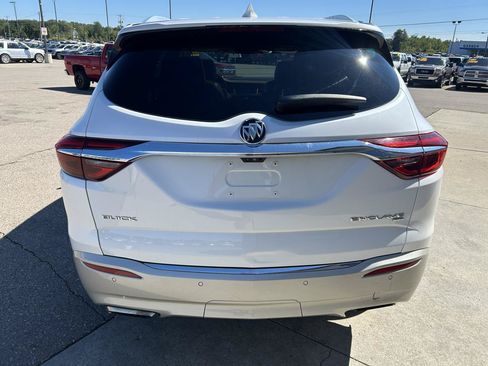 Used 2018 Buick Enclave Avenir w/ Avenir Technology Package AWD/4WD image 6