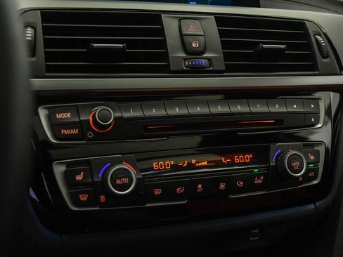 Certified 2018 BMW 328d xDrive Wagon AWD/4WD image 31