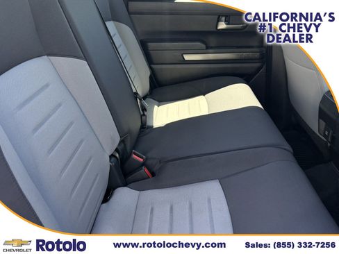 Used 2025 Toyota Tacoma TRD Off-Road AWD/4WD image 10