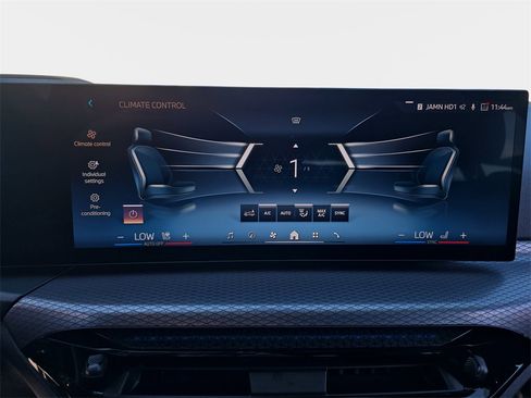 Used 2025 BMW 430i xDrive w/ M Sport Package image 27