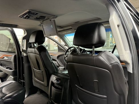 Used 2018 Cadillac Escalade Luxury AWD/4WD image 20