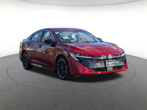 New 2026 Nissan Sentra SR w/ SR Premium Package image 3