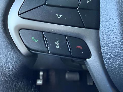 Used 2020 Jeep Grand Cherokee Limited w/ Luxury Group II AWD/4WD image 19