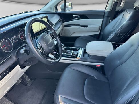 Used 2022 Kia Carnival SX FWD image 10