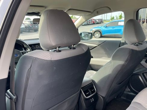 Used 2024 Subaru Outback Premium AWD/4WD image 25