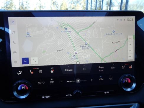Used 2024 Lexus RX 350 AWD image 9