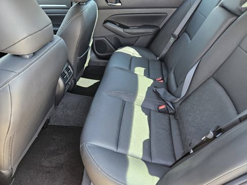 Certified 2025 Nissan Altima 2.5 SL FWD image 24