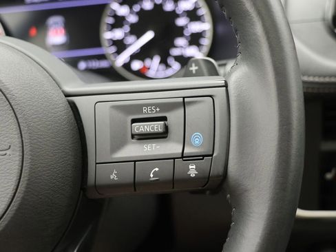 Used 2024 Nissan Rogue SV w/ SV Premium Package AWD/4WD image 21
