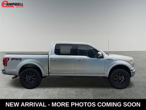 Used 2015 Ford F150 Lariat w/ Equipment Group 502A Luxury image 6