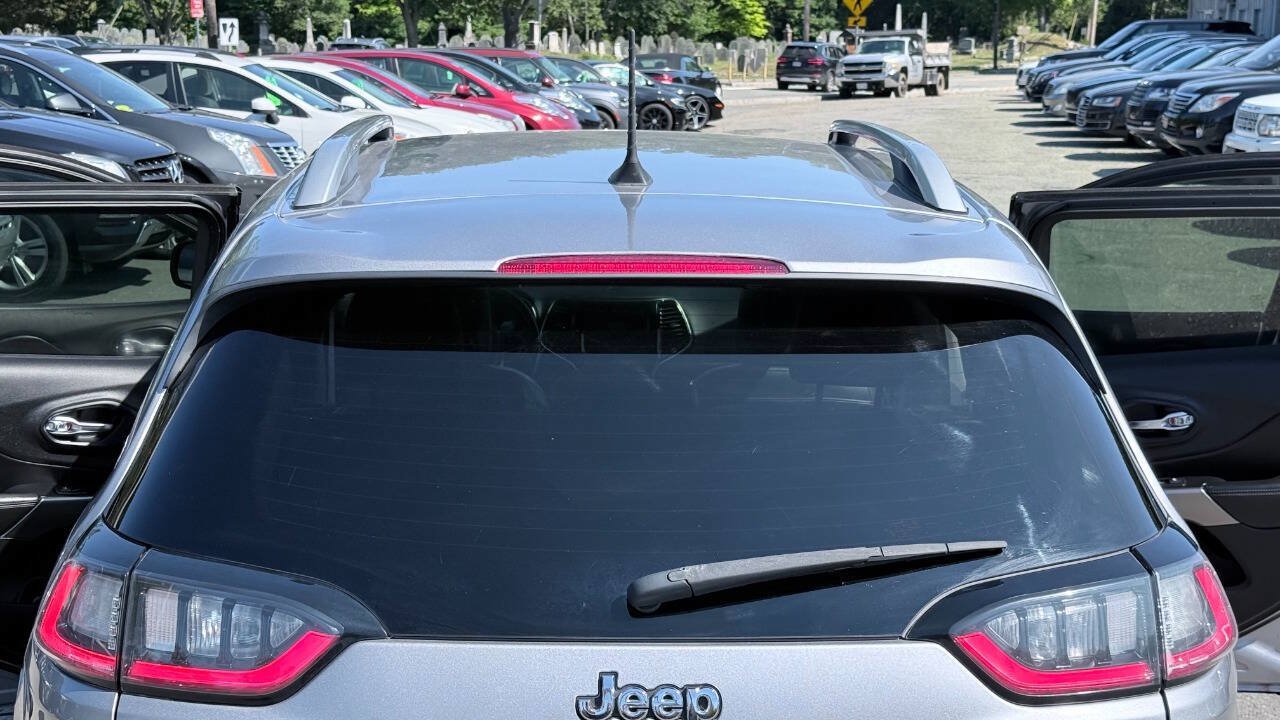 Used 2020 Jeep Cherokee Limited AWD/4WD image 14