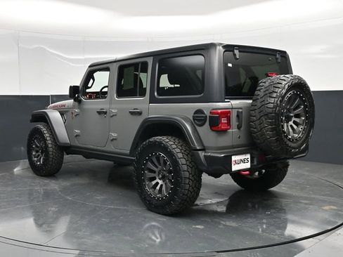 Used 2019 Jeep Wrangler Unlimited Rubicon w/ LED Lighting Group AWD/4WD image 10