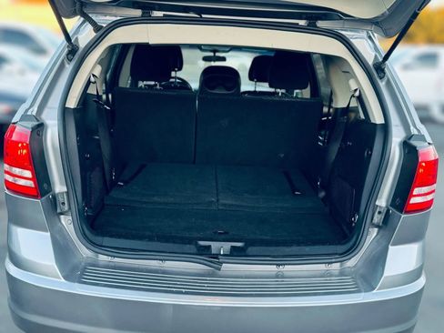 Used 2018 Dodge Journey SE w/ Popular Equipment Group image 11