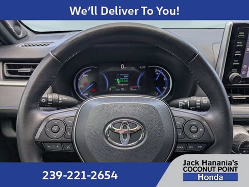 Used 2020 Toyota RAV4 XSE AWD/4WD image 30