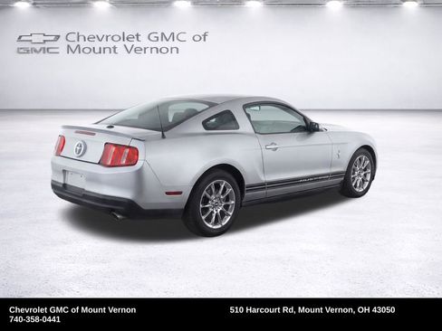 Used 2010 Ford Mustang Premium RWD image 23