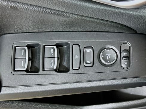 Used 2023 Honda Civic EX-L image 15