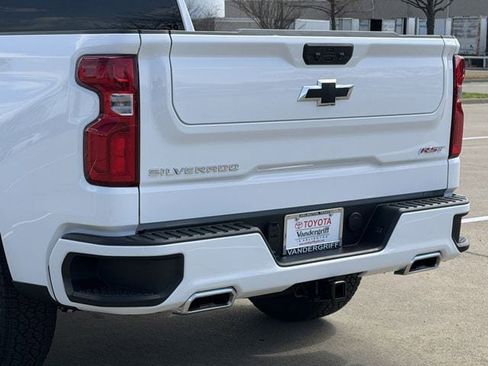 Used 2023 Chevrolet Silverado 1500 RST w/ Z71 Off-Road Package image 6