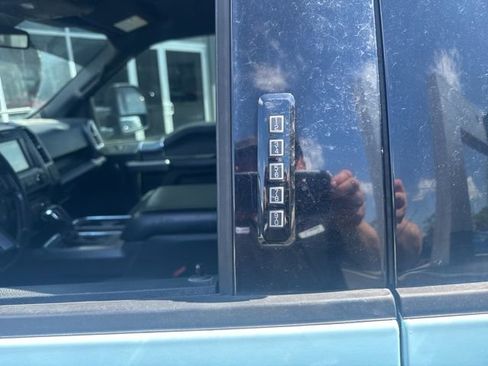 Used 2017 Ford F150 XLT w/ Equipment Group 301A Mid image 17